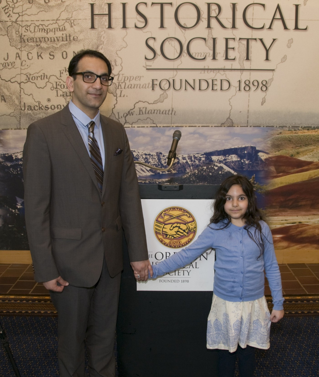 Scholarship Recipient Reza Alavi '15 and daughter Tara