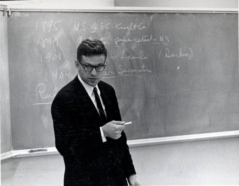 Don Balmer teaches a class in 1962. (Courtesy of Lewis & Clark College Special Collections and Archives)