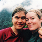 Sydney Linden '07 (left) with friend and fellow traveler Kathleen Yetman '07 in Ecuador.