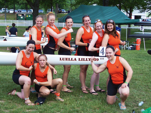 2005-06 Womens Rowing Team