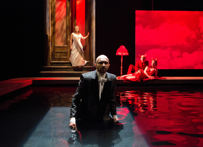 <strong>Metamorphoses</strong> at the Lookingglass Theatre Company. Playing the role of Orpheus. Photo: Liz Lauren
