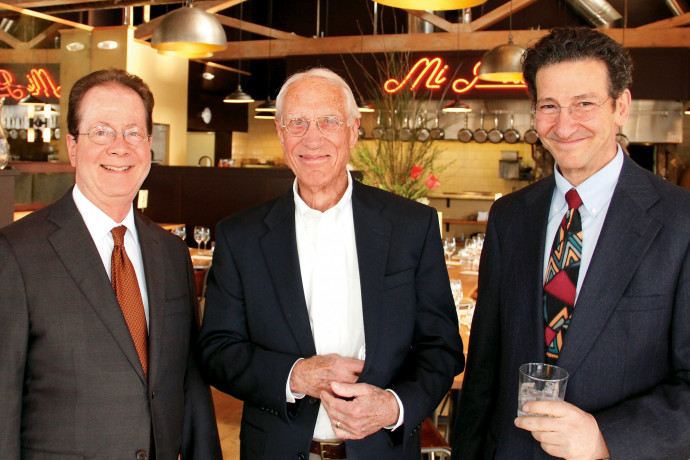 From left: President Barry Glassner, Life Trustee John Bates, and Assistant Dean and Director of Business Law Programs Steve Goebel '05