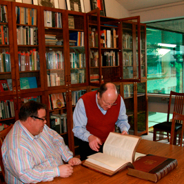 Doug Erickson and Paul Merchant in the William Stafford Room at Watzek Library