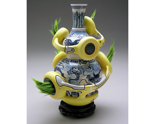 Brendan Tang, Manga Ormolu ver. 4.0-k, one of nearly 3,000 contemporary ceramics images available on accessCeramics