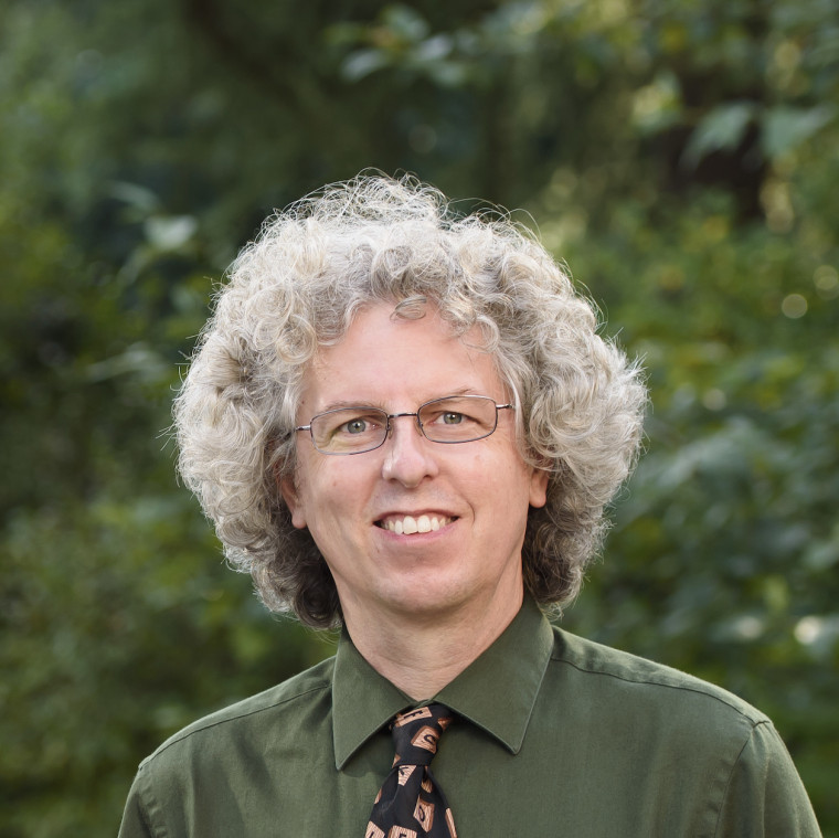 Associate Professor of Computer Science Peter Drake