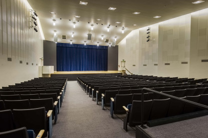 For a classic concert or dance recital, Evans Auditorium is well-suited for mid-large sized audiences. 