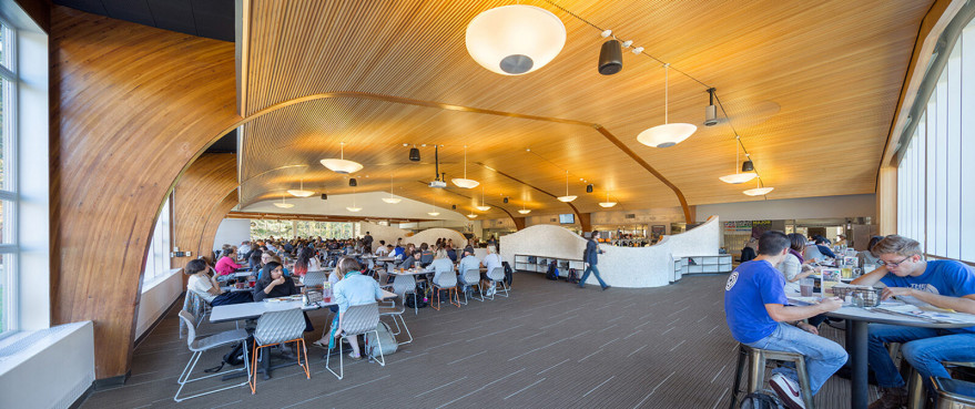 Image of Fields Dining Room at Lewis & Clark College