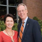 President Wim Wiewel and his wife, Alice