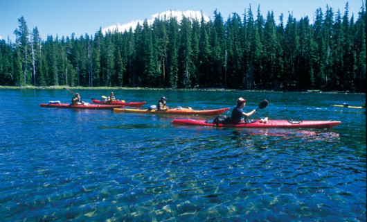 Students set out on their first day of kayaking on the south end of Waldo Lake.