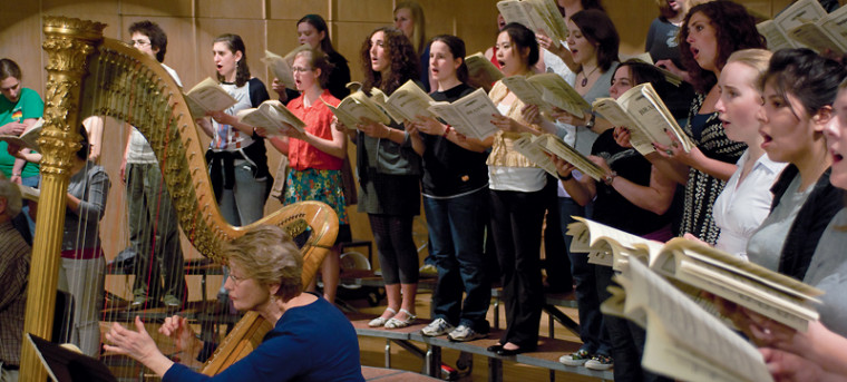 Women's Chorus rehearsal of the Brahms Music for Women's Chorus, Harp, and Two Horns Photo by Robert Reynolds