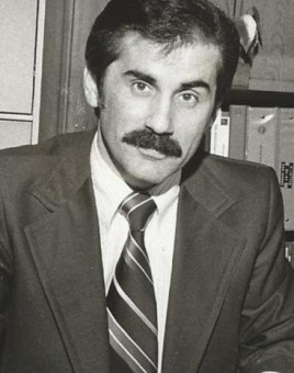 Victor Calzaretta JD '82