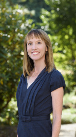 Associate Professor Leah Gilbert