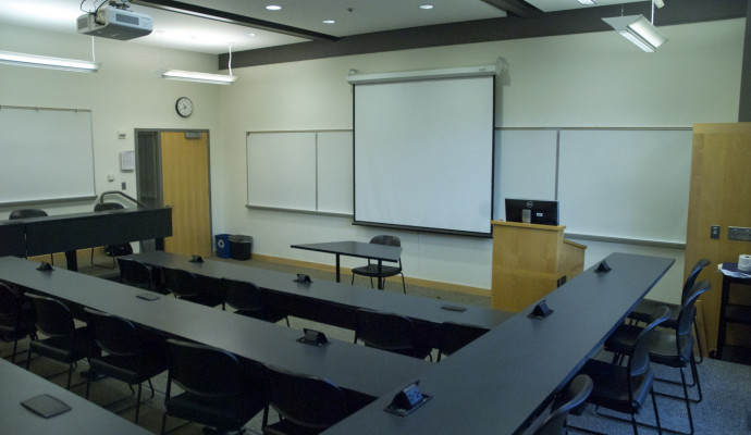 Classroom & AV  Our AV field techs provide, maintain and repair instructional technology equi...